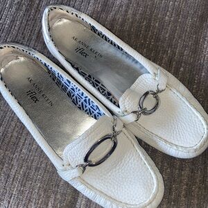Ann Klein leather loafers, size 6